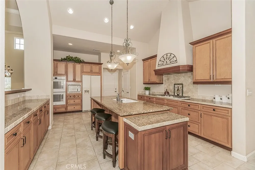 4477 Quail Lake Drive Clovis, CA 93619