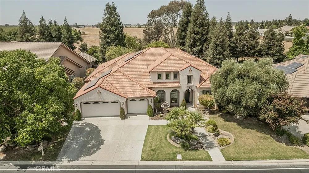 4477 Quail Lake Drive Clovis, CA 93619