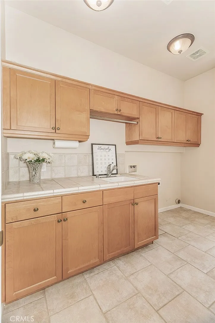 4477 Quail Lake Drive Clovis, CA 93619