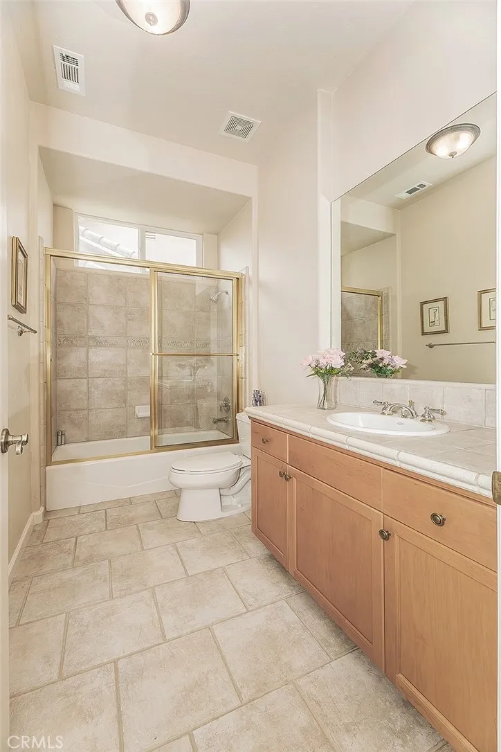 4477 Quail Lake Drive Clovis, CA 93619