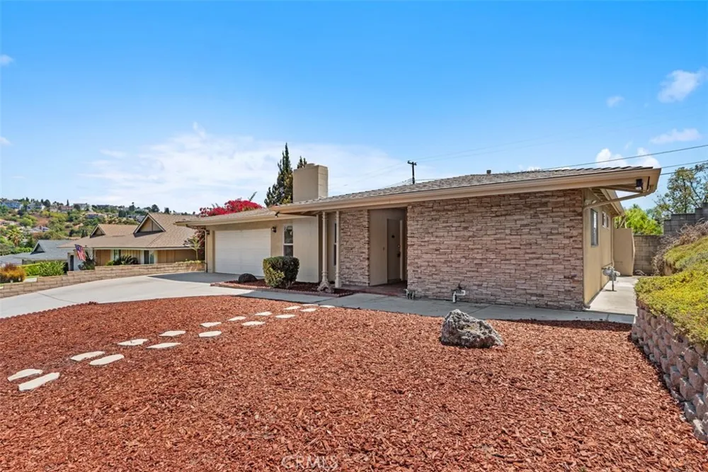 21624 Birch Hill Diamond Bar, CA 91765