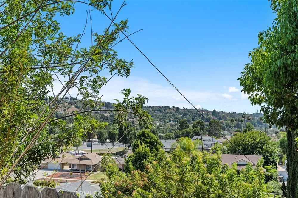21624 Birch Hill Diamond Bar, CA 91765