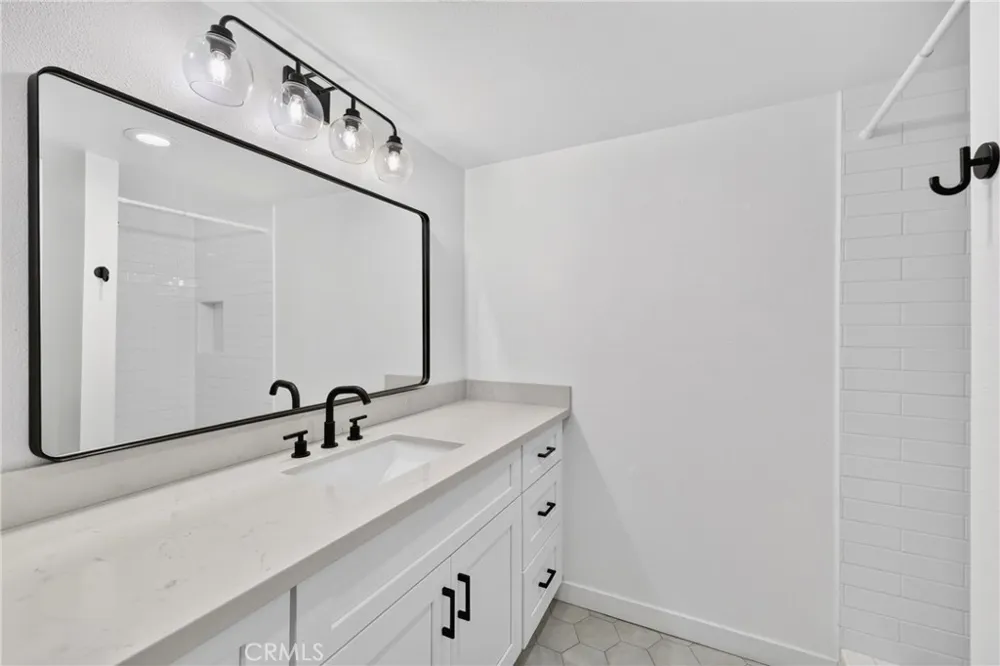 28004 S Western Avenue #220 San Pedro, CA 90732