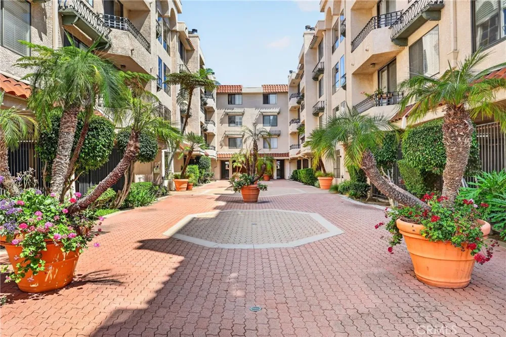 28004 S Western Avenue #220 San Pedro, CA 90732