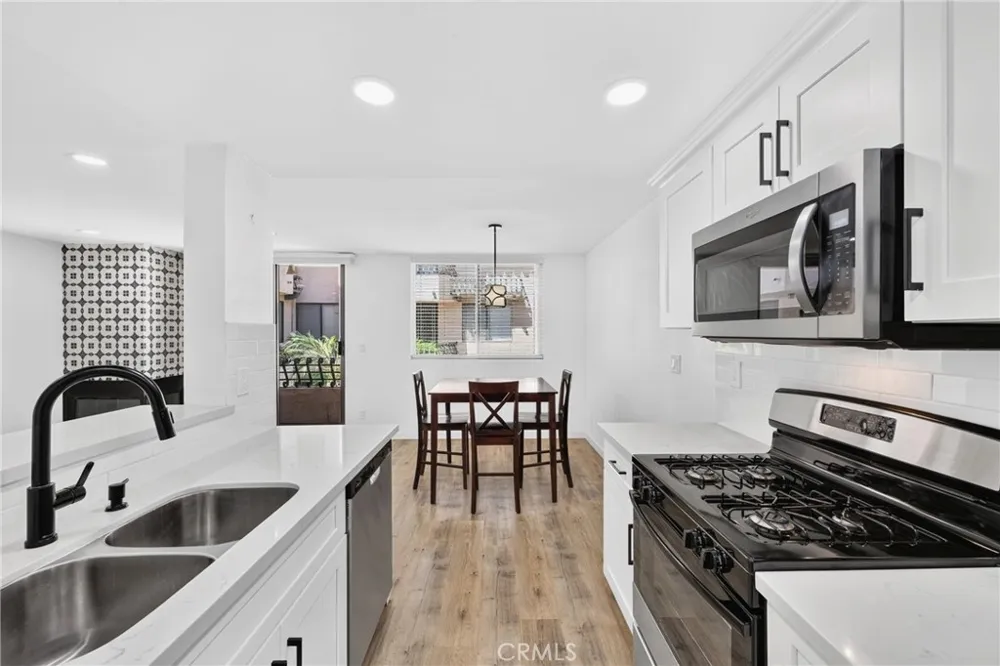 28004 S Western Avenue #220 San Pedro, CA 90732