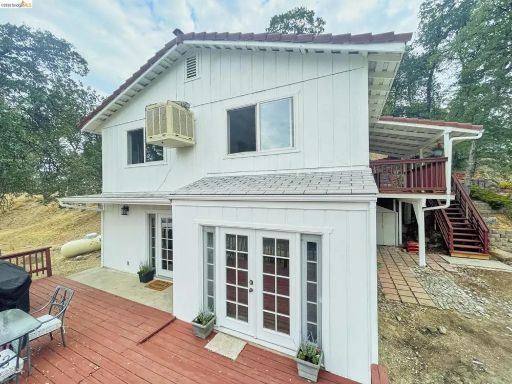 20809 Caylor Drive Soulsbyville, CA 95372