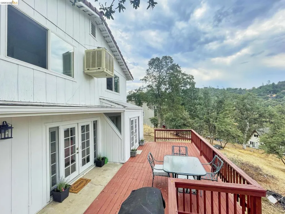 20809 Caylor Drive Soulsbyville, CA 95372