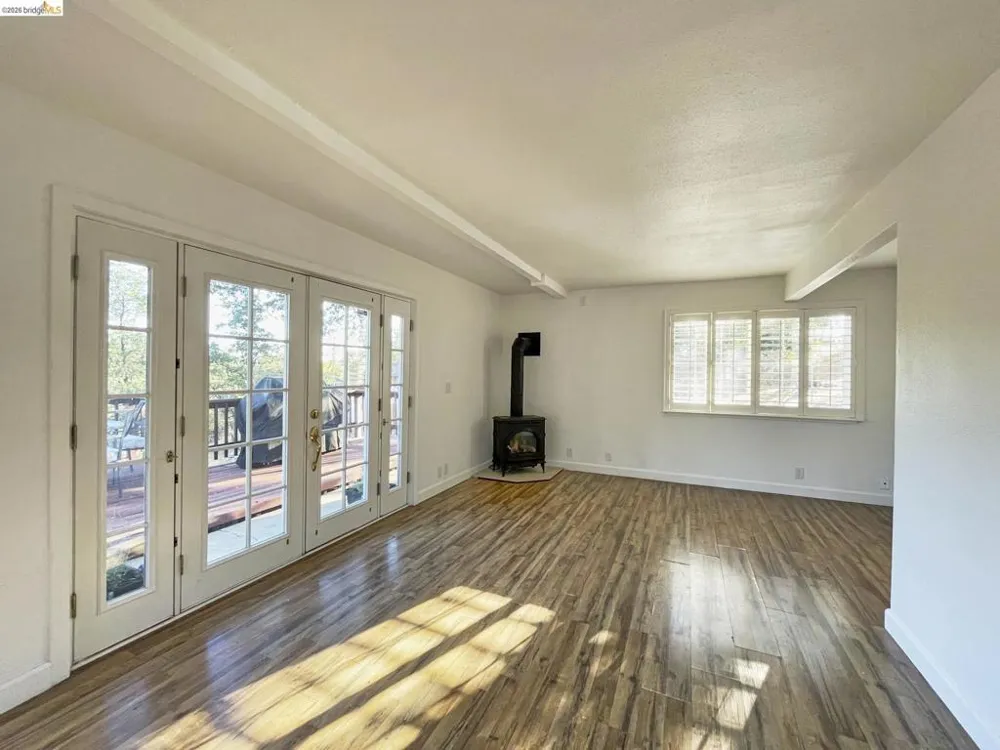 20809 Caylor Drive Soulsbyville, CA 95372