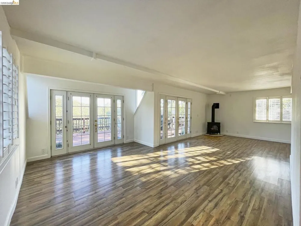 20809 Caylor Drive Soulsbyville, CA 95372