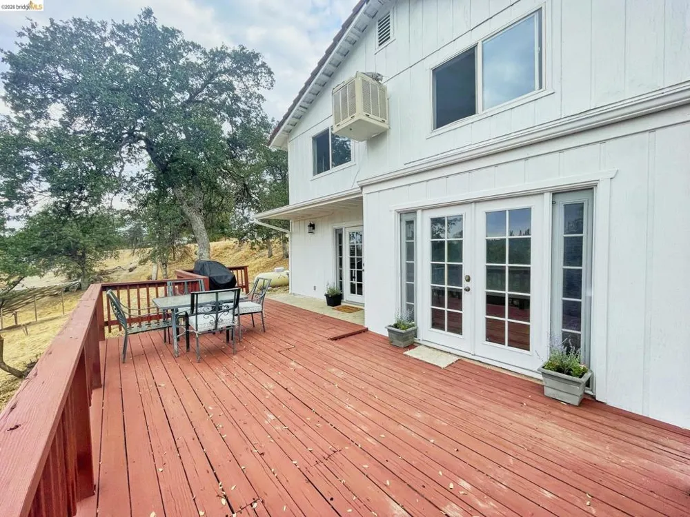 20809 Caylor Drive Soulsbyville, CA 95372