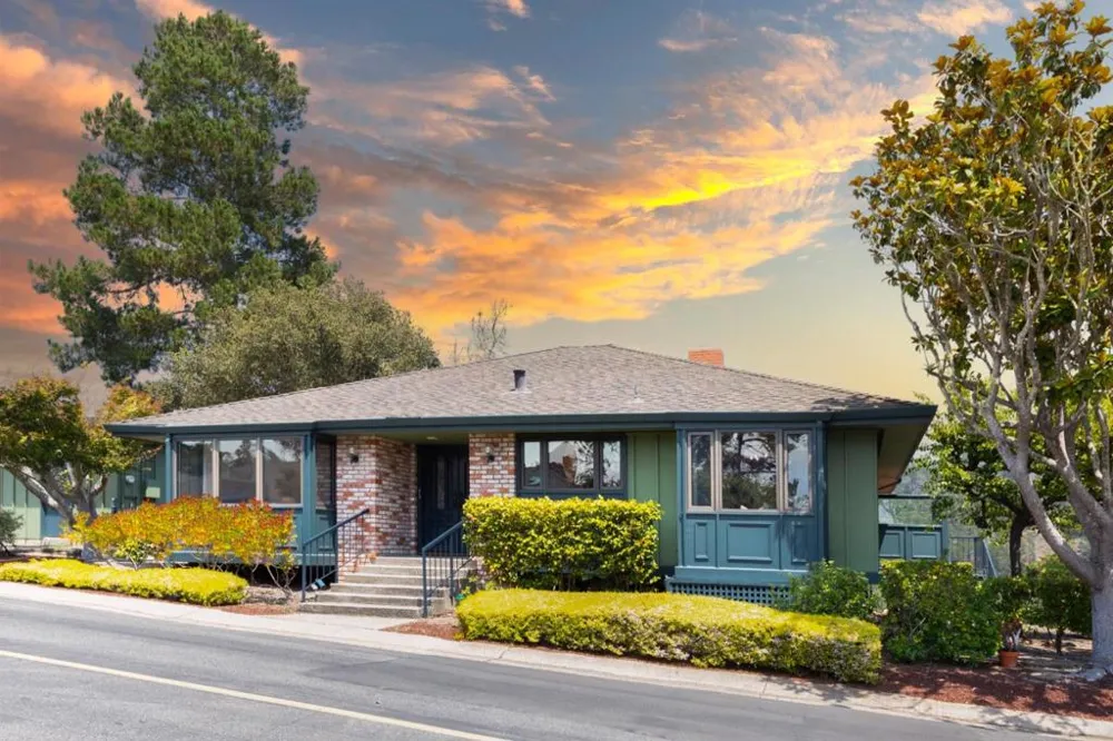 267 Del Mesa Carmel Carmel, CA 93923