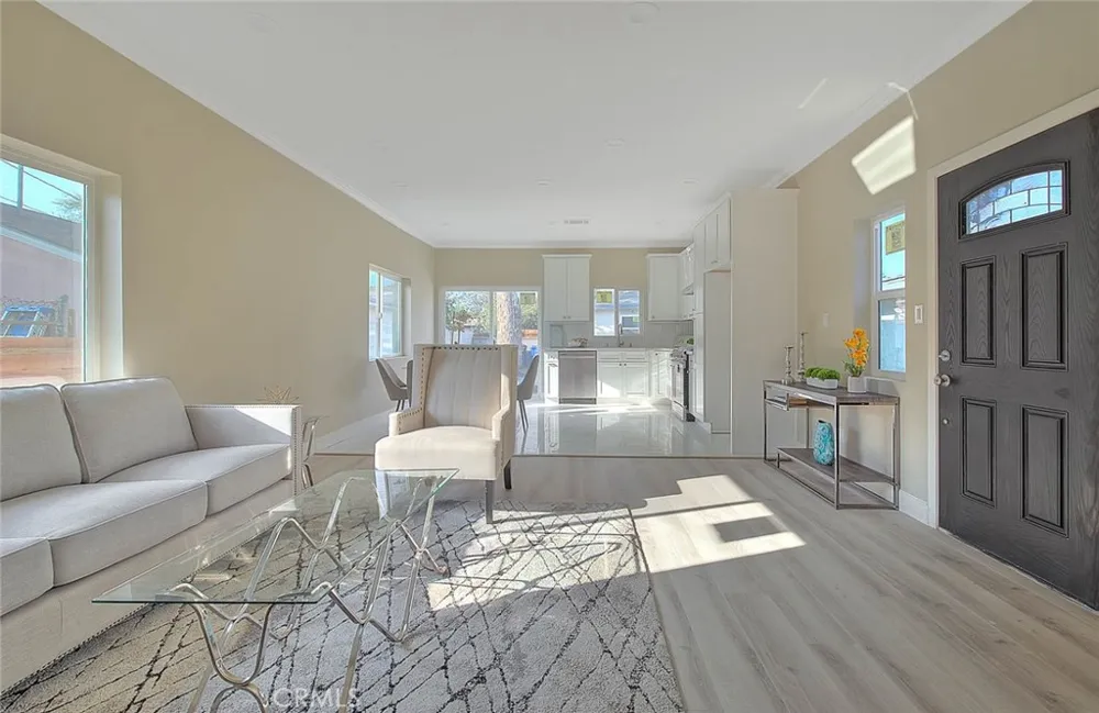 348 Shrode Avenue Monrovia, CA 91016