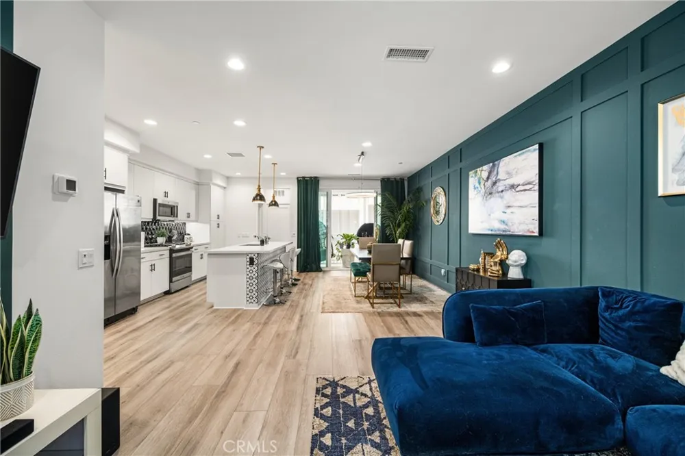 663 S Mosaic Street Anaheim, CA 92805
