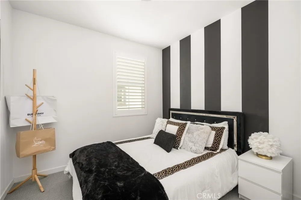663 S Mosaic Street Anaheim, CA 92805