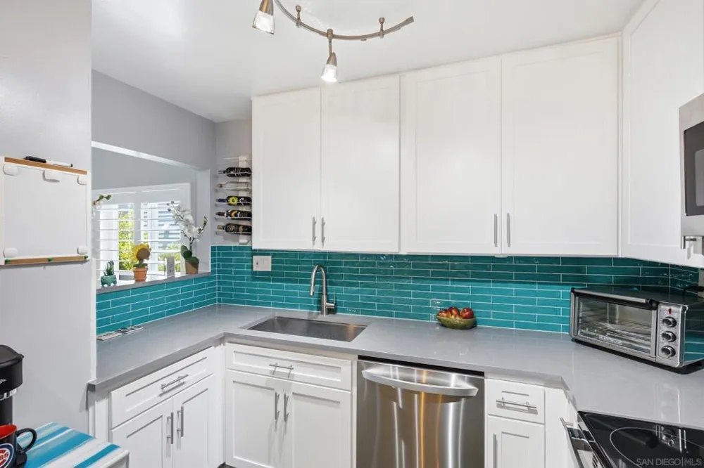 730 E Avenue Coronado, CA 92118