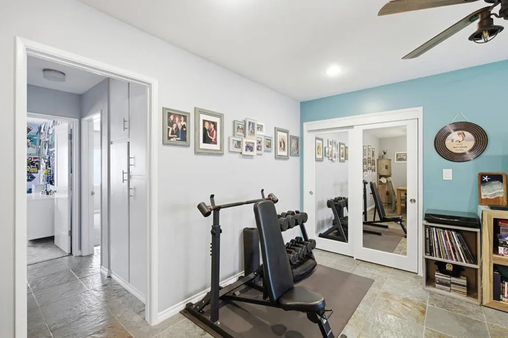 730 E Avenue Coronado, CA 92118