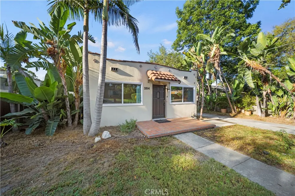 284 Wyoming Pasadena, CA 91103