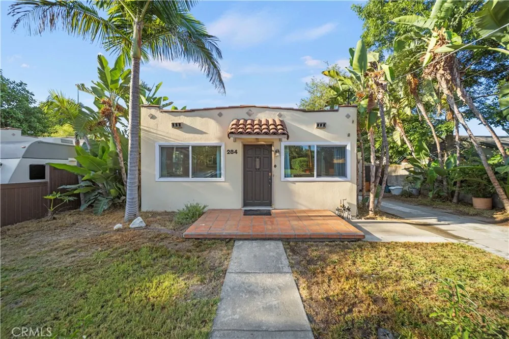 284 Wyoming Pasadena, CA 91103