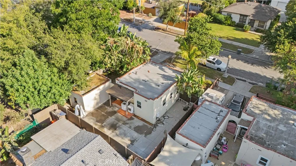 284 Wyoming Pasadena, CA 91103