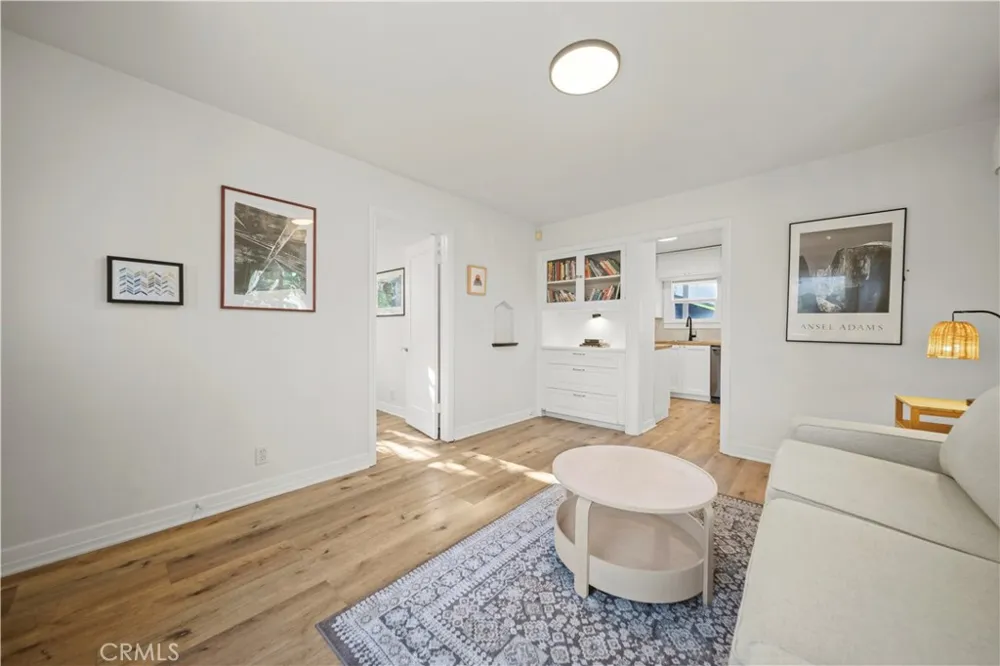 284 Wyoming Pasadena, CA 91103