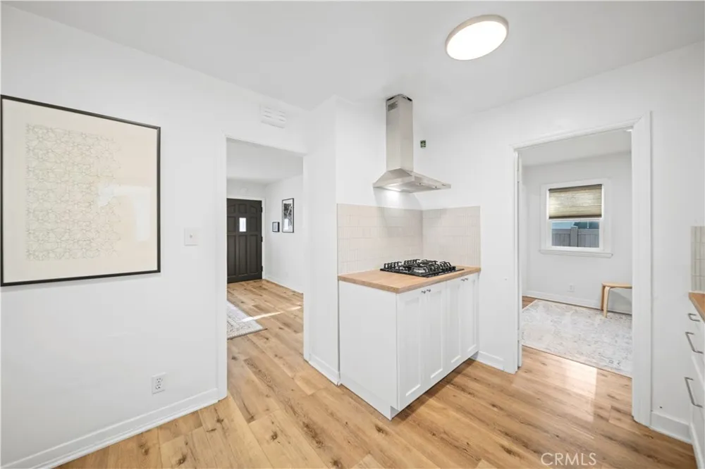 284 Wyoming Pasadena, CA 91103