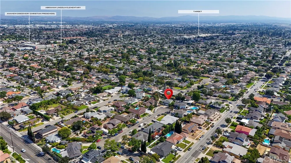 1243 E Live Oak Court Anaheim, CA 92805
