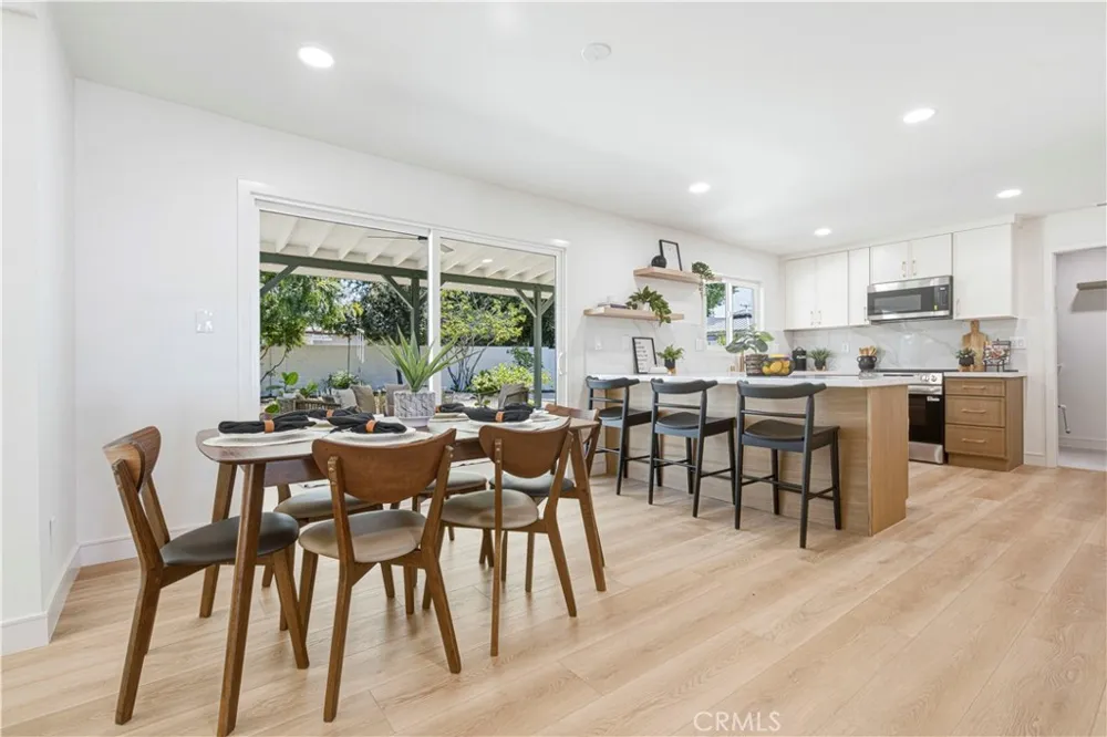1243 E Live Oak Court Anaheim, CA 92805
