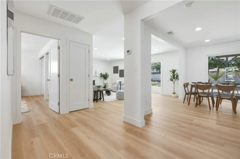 1243 E Live Oak Court Anaheim, CA 92805