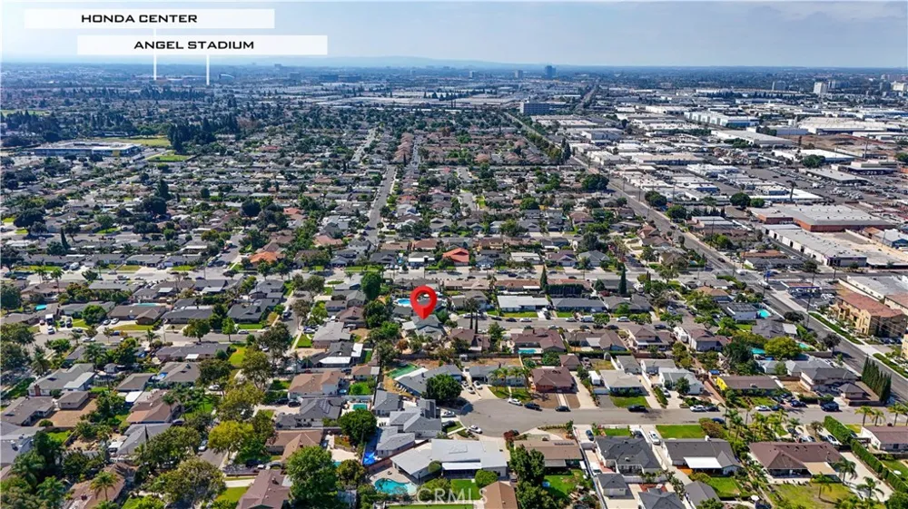 1243 E Live Oak Court Anaheim, CA 92805