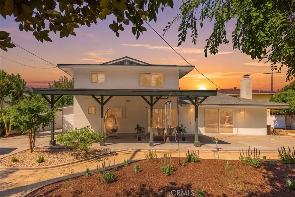 1243 E Live Oak Court Anaheim, CA 92805