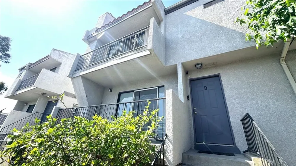 125 S Chandler APT D Monterey Park, CA 91754