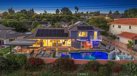 5818 Sunmist Drive
