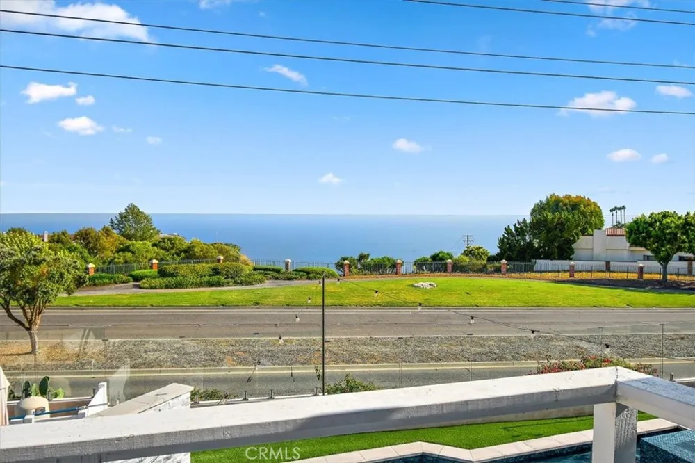 5818 Sunmist Drive Rancho Palos Verdes, CA 90275
