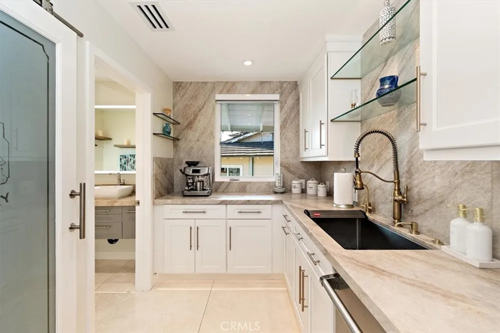 5818 Sunmist Drive Rancho Palos Verdes, CA 90275