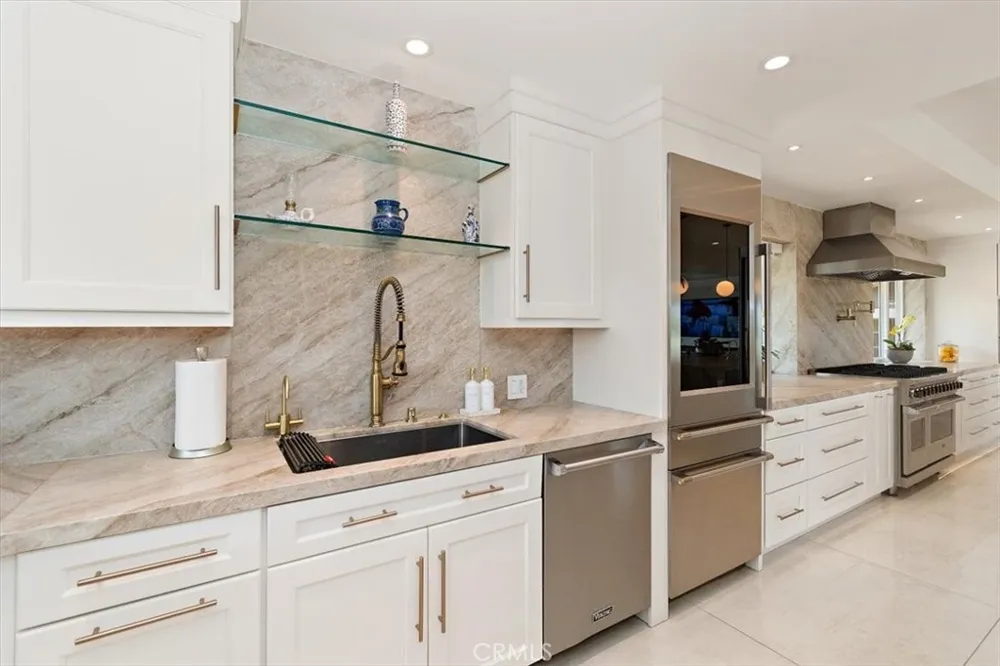 5818 Sunmist Drive Rancho Palos Verdes, CA 90275