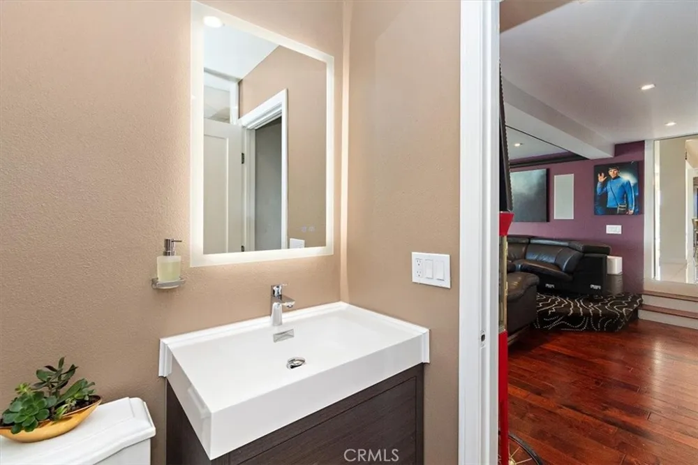 5818 Sunmist Drive Rancho Palos Verdes, CA 90275