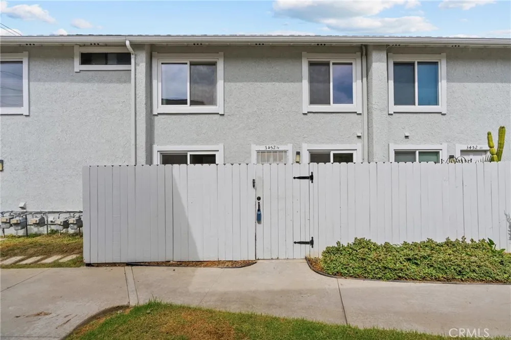 3452 Lockwood Court #24 Simi Valley, CA 93063