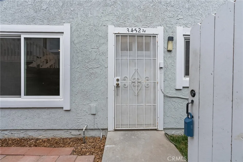 3452 Lockwood Court #24 Simi Valley, CA 93063
