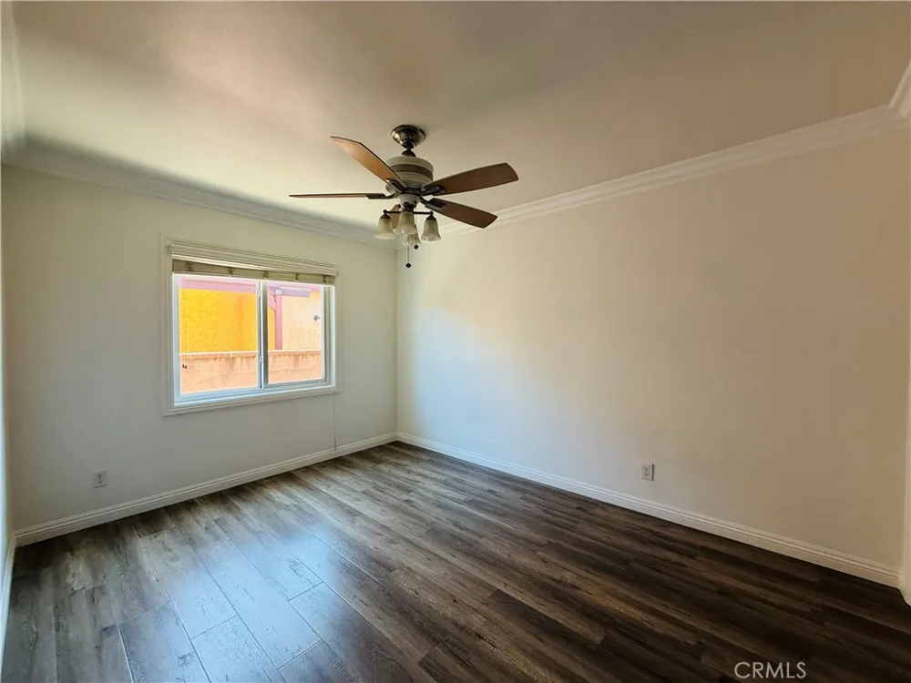 1525 W Houston Avenue Fullerton, CA 92833