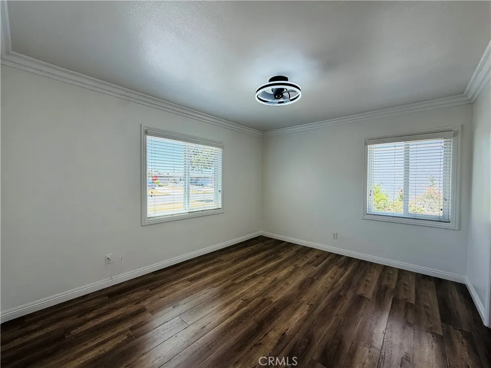1525 W Houston Avenue Fullerton, CA 92833