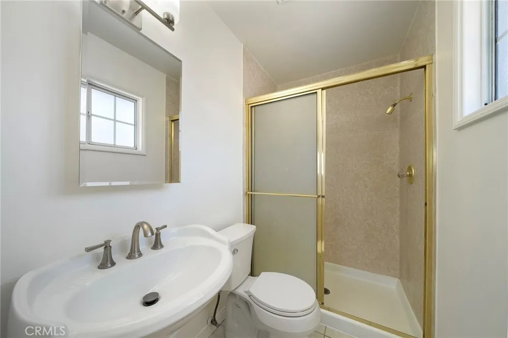 12909 Bluefield La Mirada, CA 90638