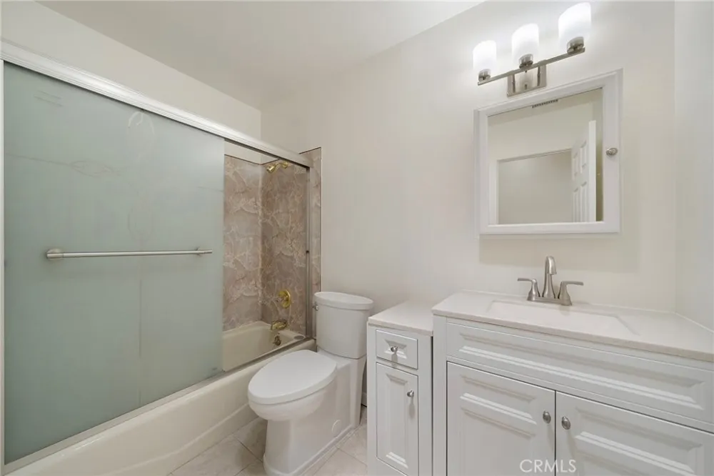 12909 Bluefield La Mirada, CA 90638