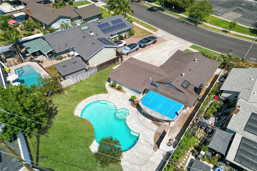 12909 Bluefield La Mirada, CA 90638