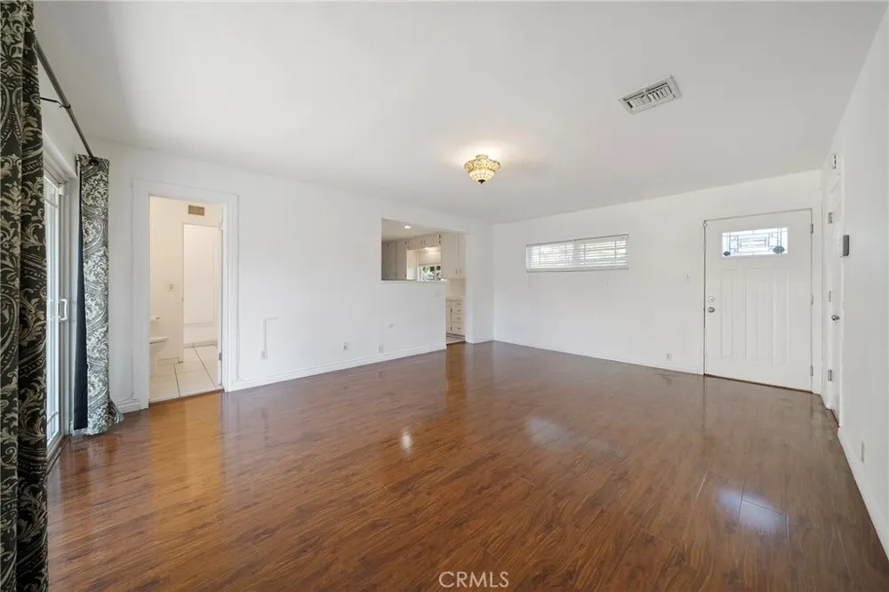 1523 S 8th Avenue Arcadia, CA 91006