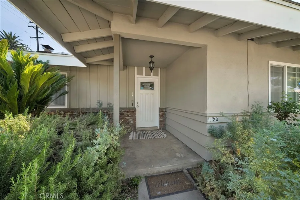 1523 S 8th Avenue Arcadia, CA 91006