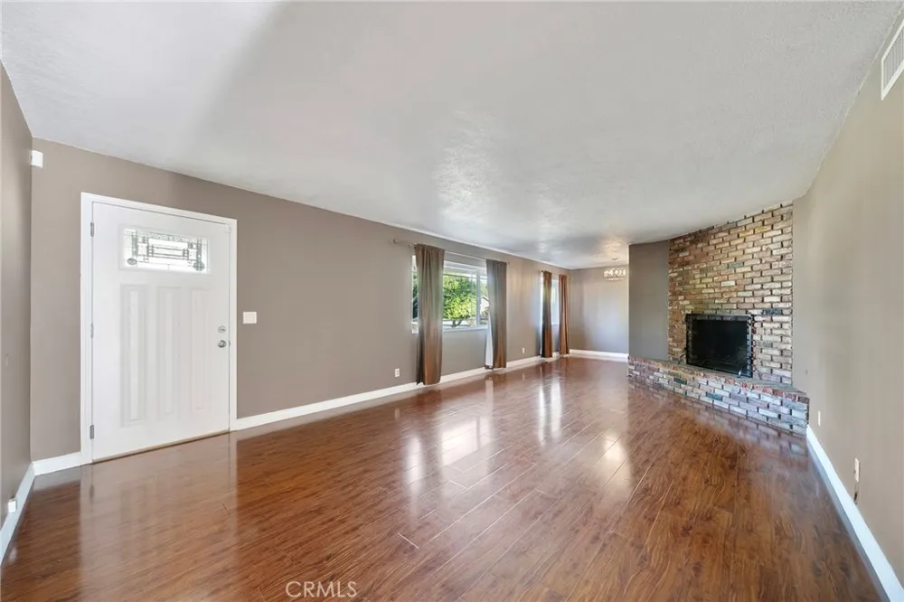 1523 S 8th Avenue Arcadia, CA 91006
