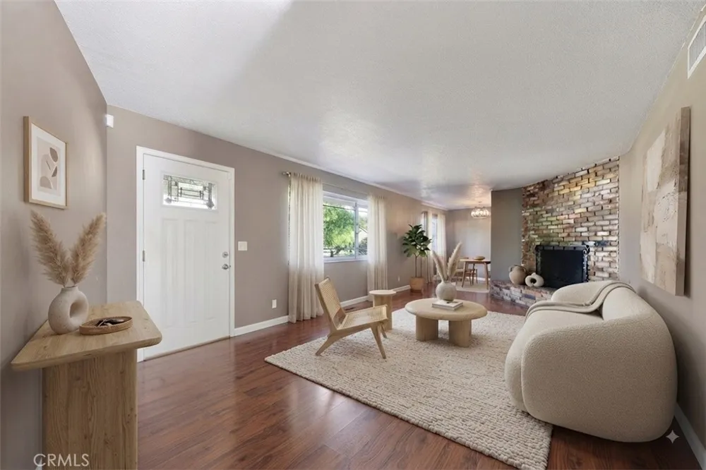 1523 S 8th Avenue Arcadia, CA 91006