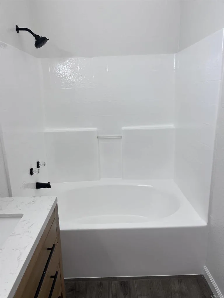 1370 Callejon Cervantes #113 Chula Vista, CA 91910