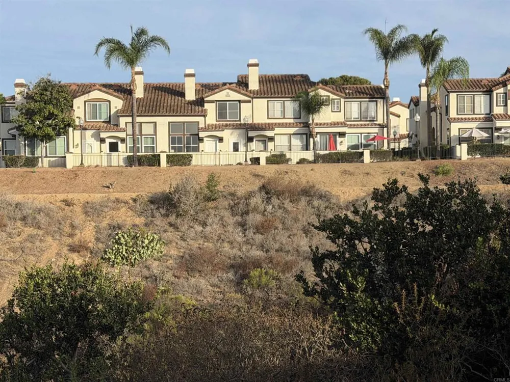 1370 Callejon Cervantes #113 Chula Vista, CA 91910
