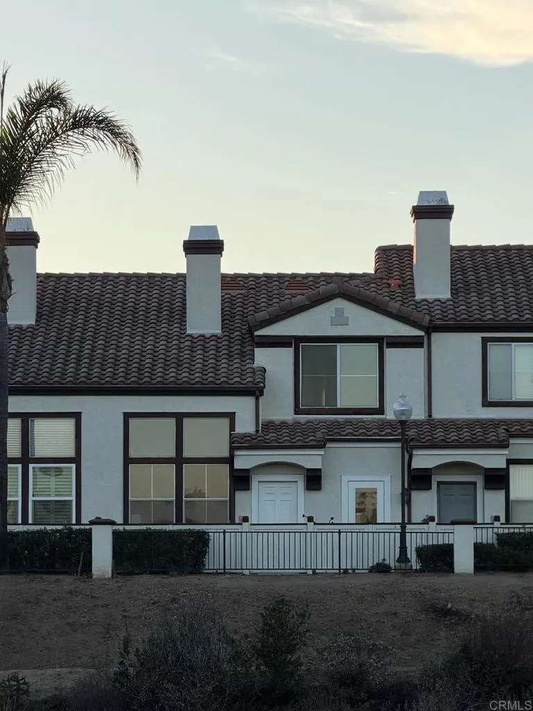 1370 Callejon Cervantes #113 Chula Vista, CA 91910